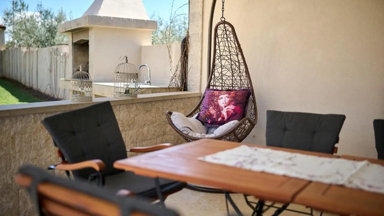 Villa Bellissima Kukci Guest house