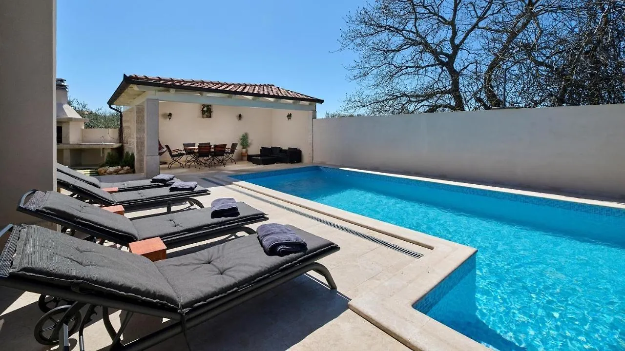 Villa Bellissima Kukci