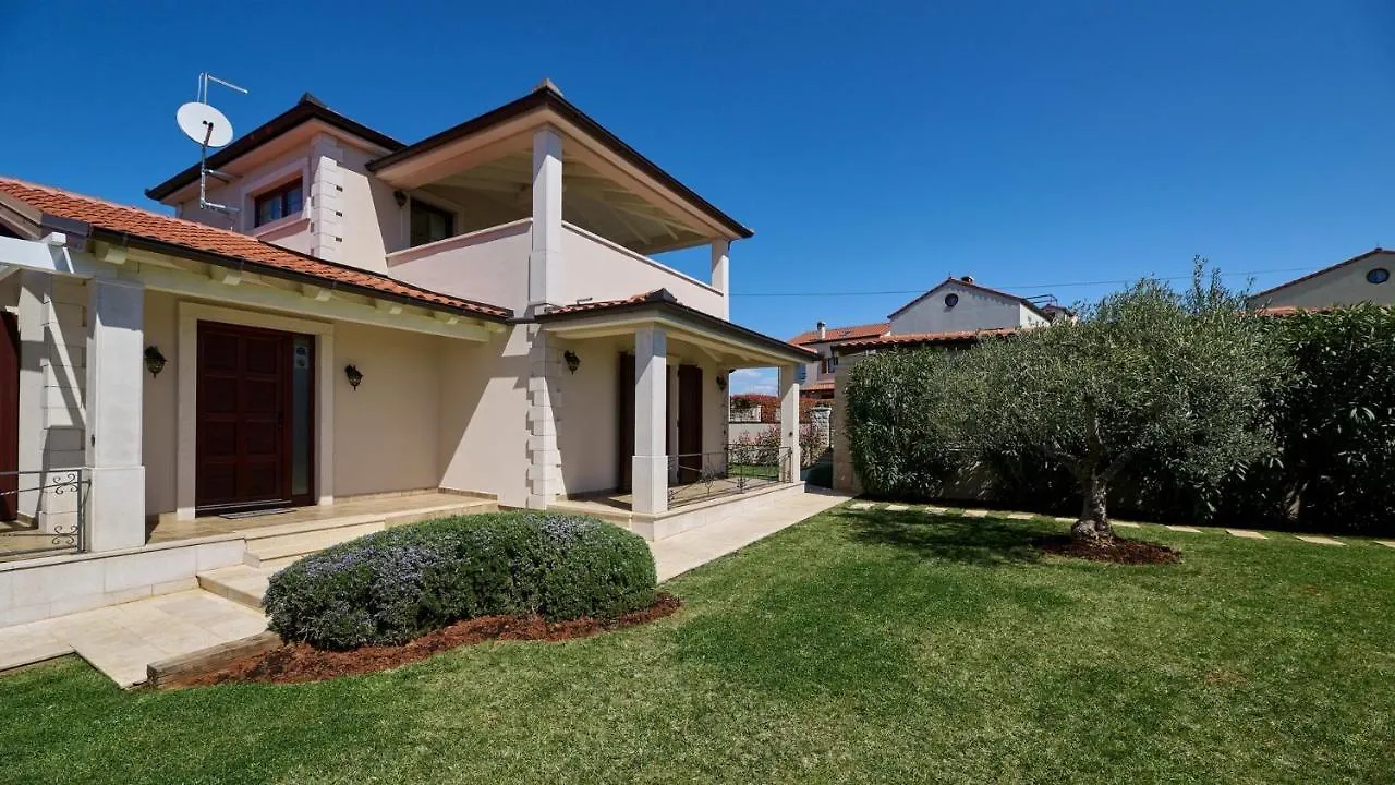 Villa Bellissima Kukci 0*,  Croatia