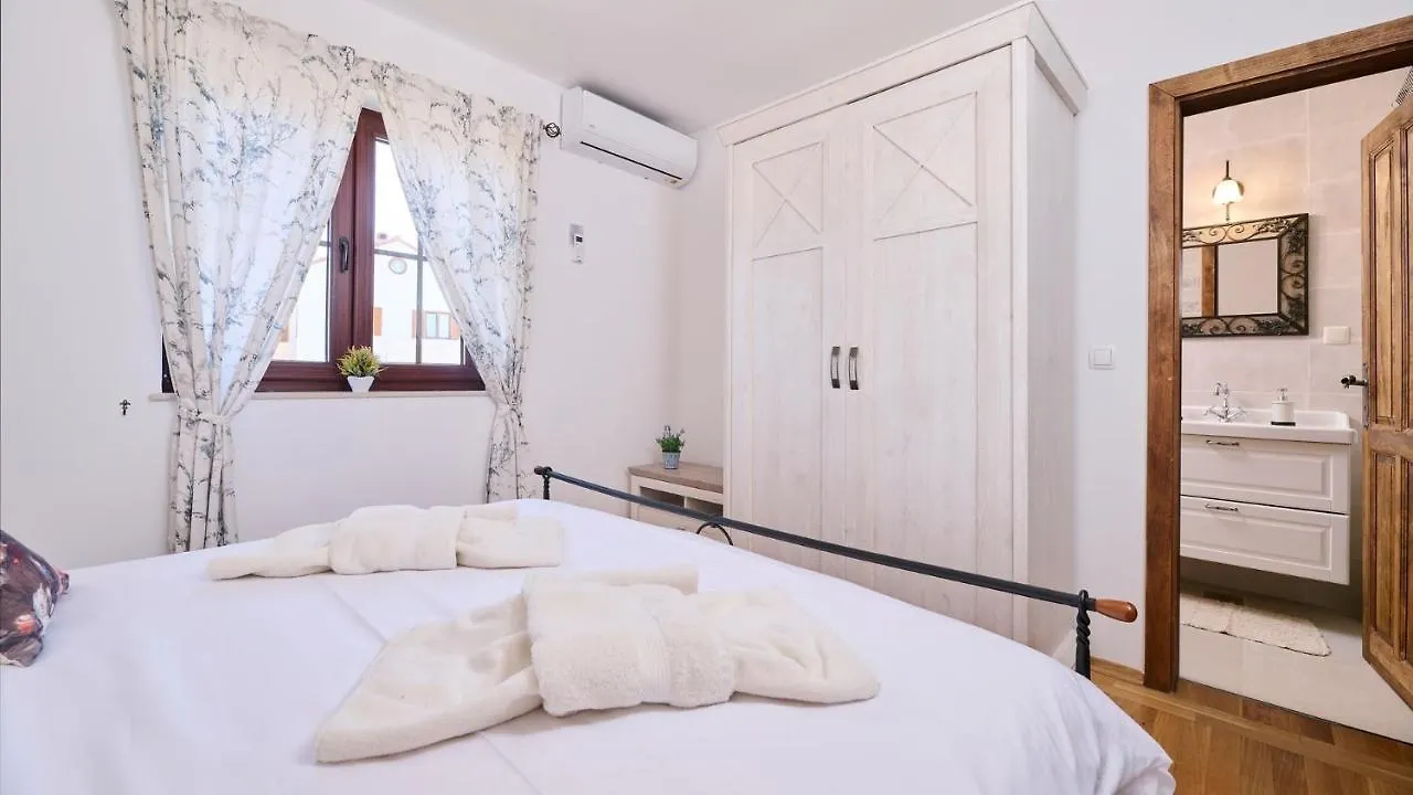 Guest house Villa Bellissima Kukci