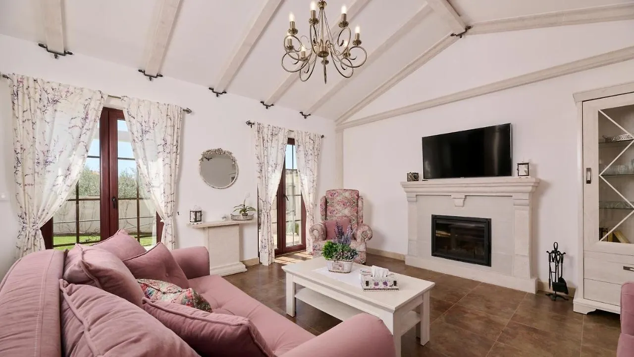 Villa Bellissima Kukci Guest house